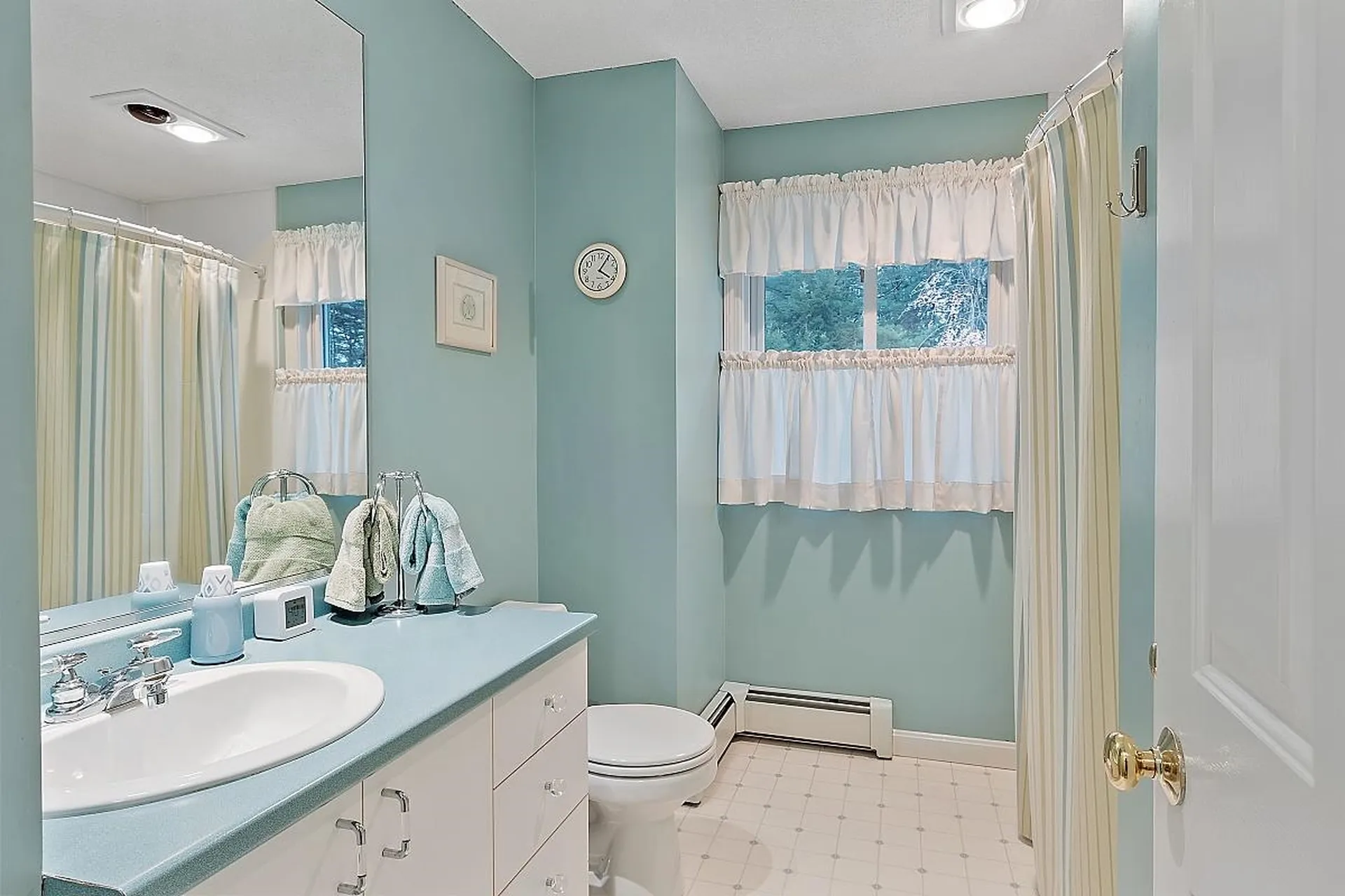 2 Sparrow Court Litchfield NH 03052