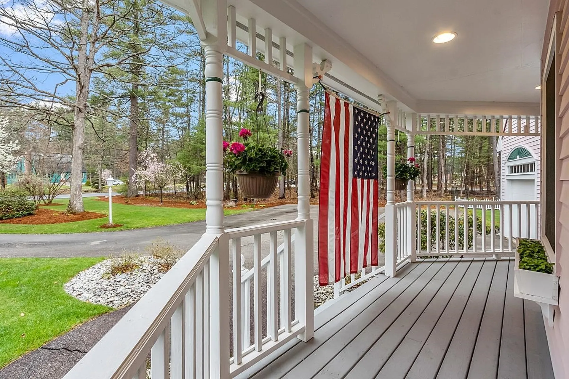 2 Sparrow Court Litchfield NH 03052