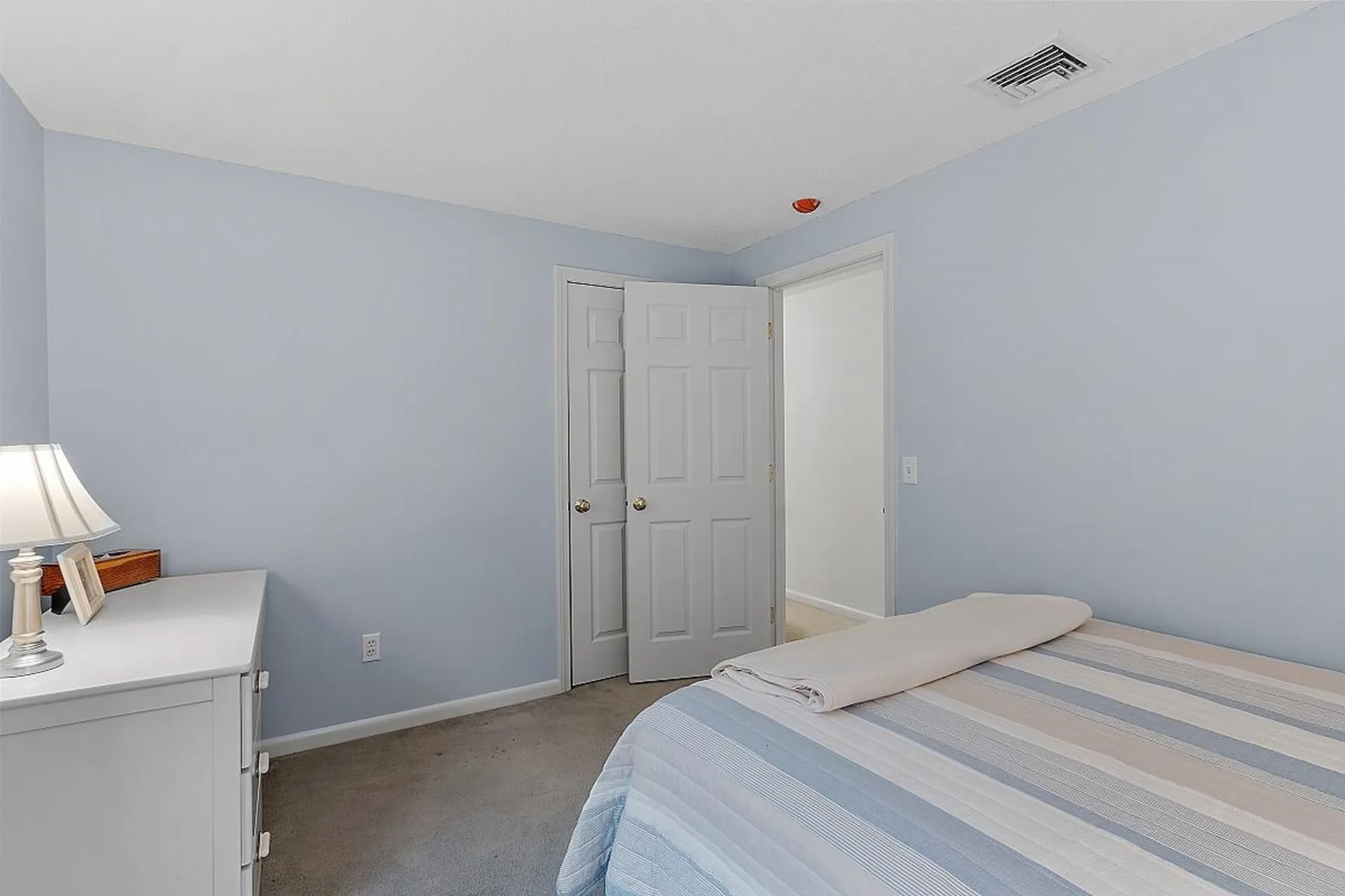 2 Sparrow Court Litchfield NH 03052