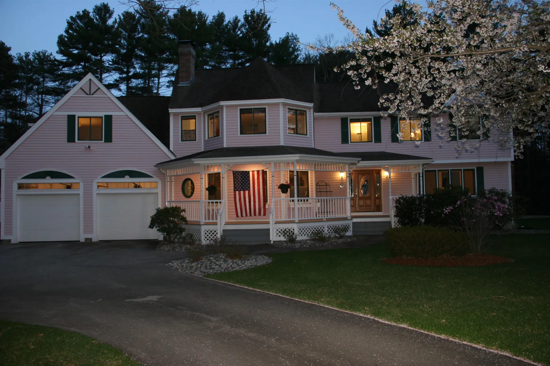 2 Sparrow Court Litchfield NH 03052