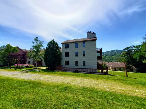 228 Mountain Village Dover VT 05356