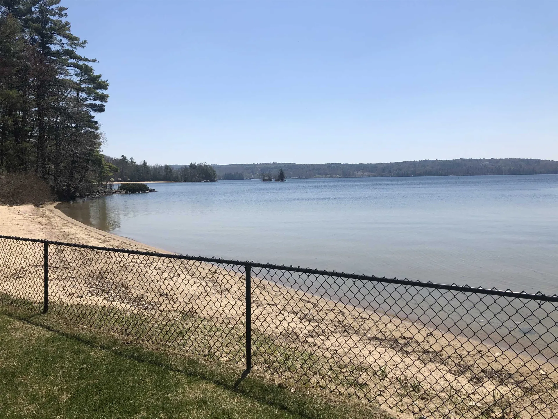 11 Penny Lane Laconia NH 03246