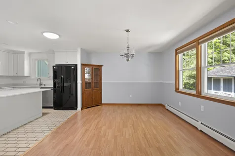 11 Penny Lane Laconia NH 03246