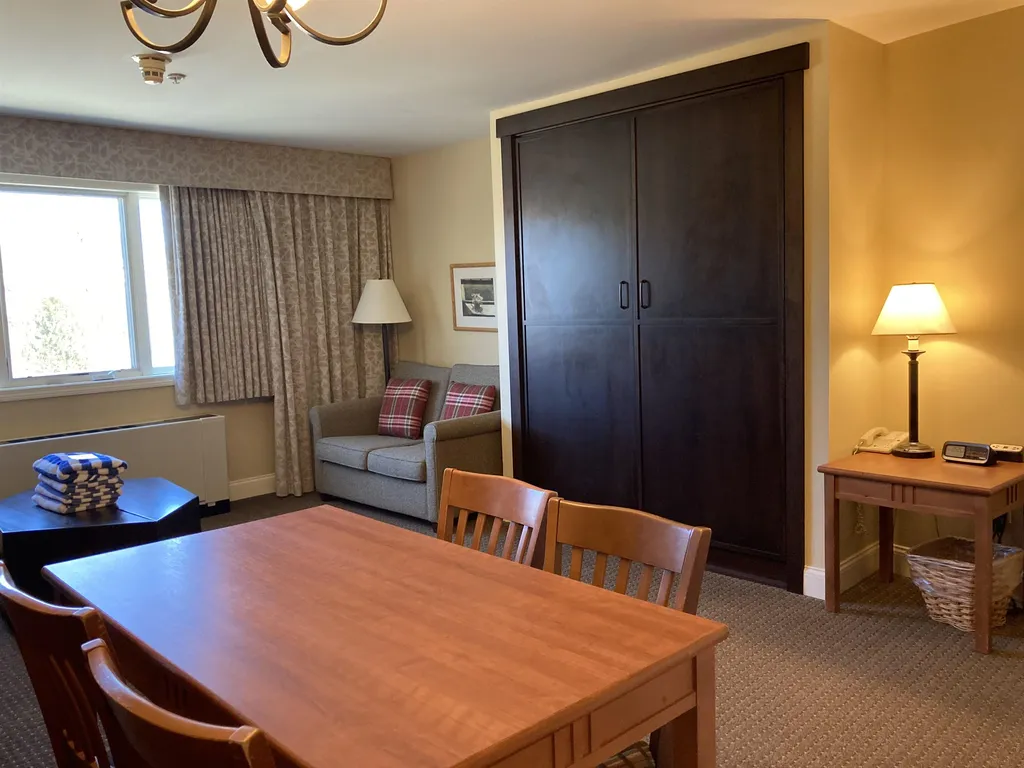 348-3 89 Grand Summit Way Dover VT 05356