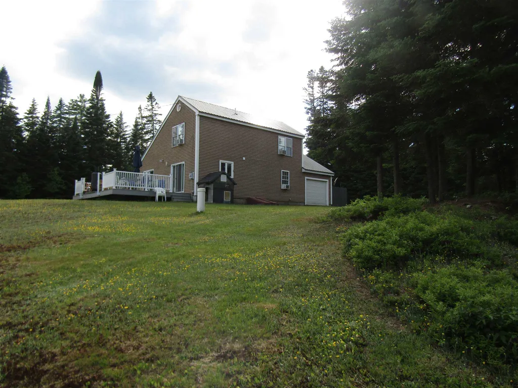 113 Pine Grove Errol NH 03579