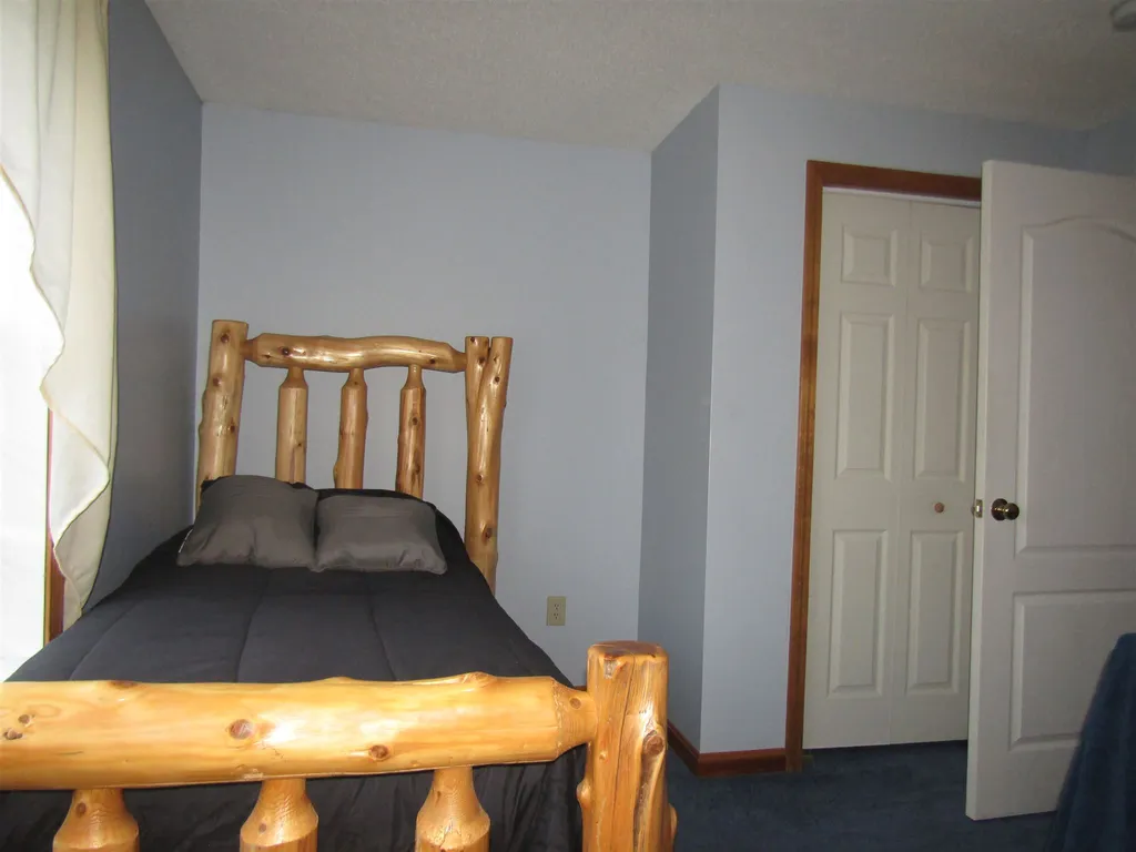 113 Pine Grove Errol NH 03579