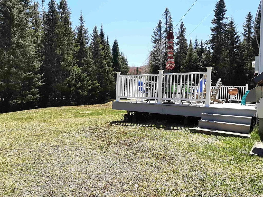 113 Pine Grove Errol NH 03579