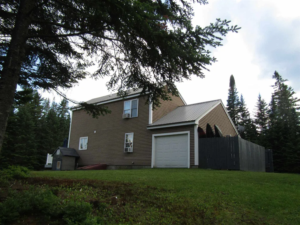 113 Pine Grove Errol NH 03579