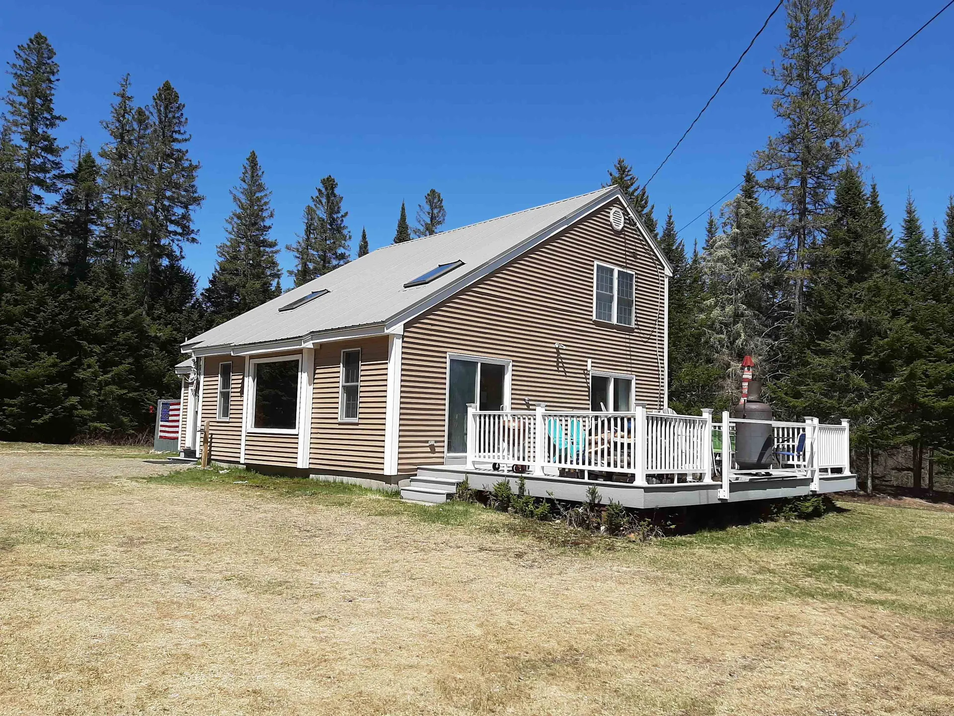 113 Pine Grove Errol NH 03579