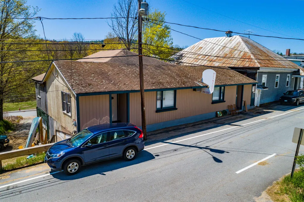 40 Spring Street Bristol NH 03222