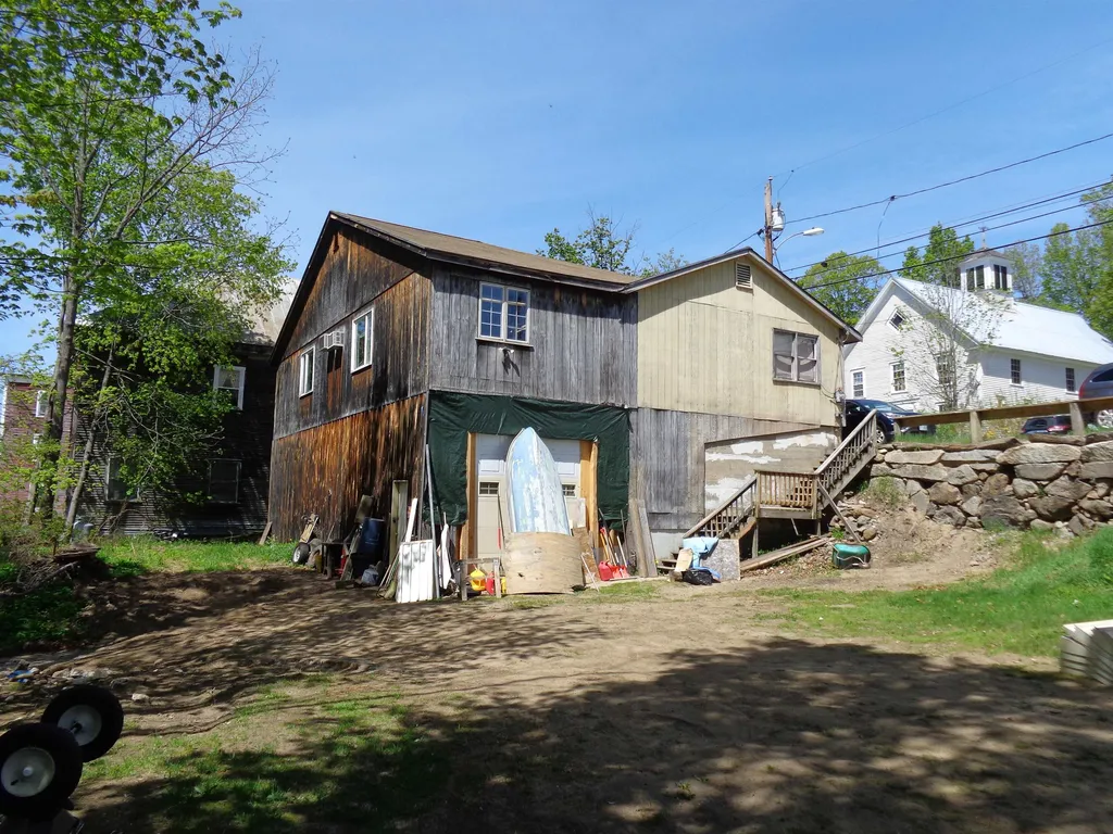 40 Spring Street Bristol NH 03222