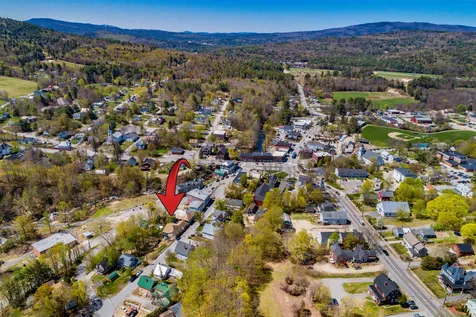 40 Spring Street Bristol NH 03222