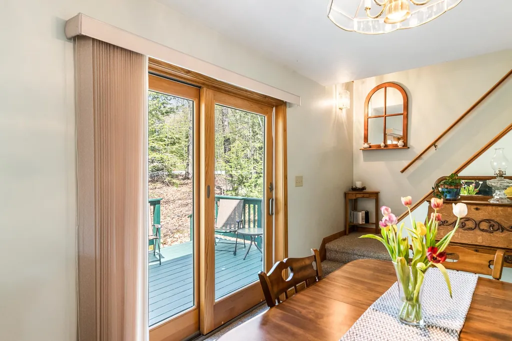 16 Pine Street Newbury NH 03255