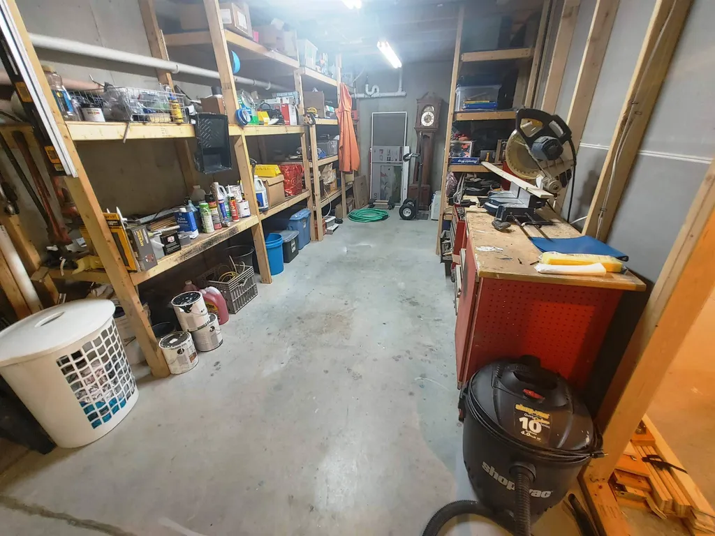 4260 E. Orange Road Corinth VT 05086