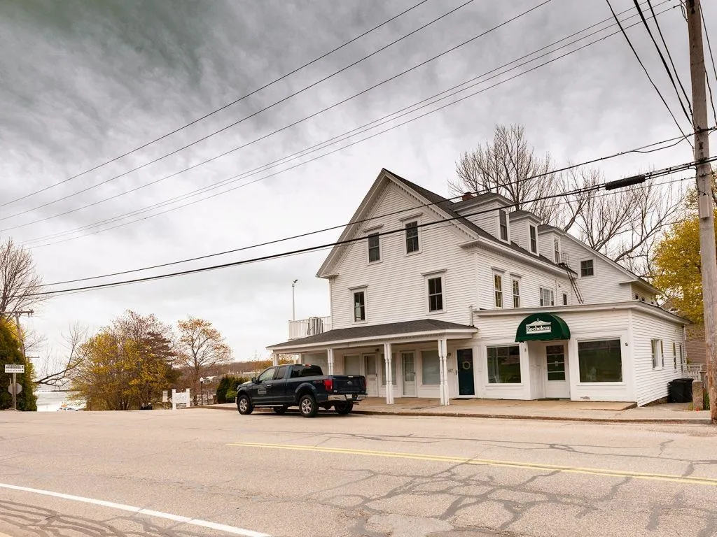 457 York Street York ME 03909