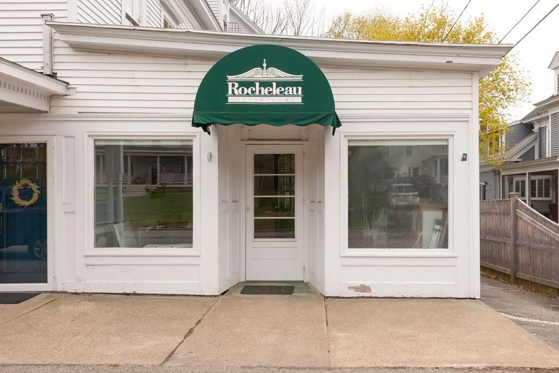 457 York Street York ME 03909