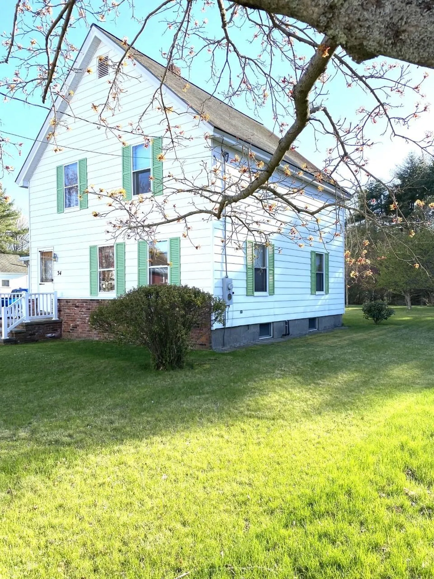 34 School Street Troy NH 03465
