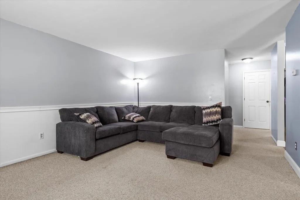 25 Bay Crest Road South Burlington VT 05403