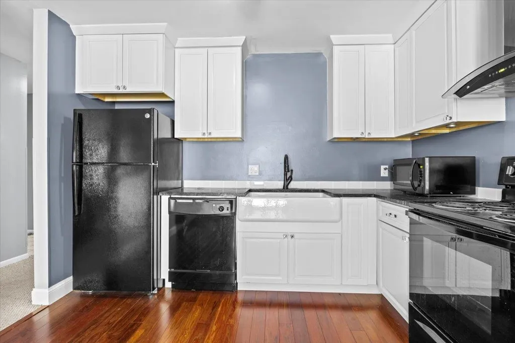 25 Bay Crest Road South Burlington VT 05403