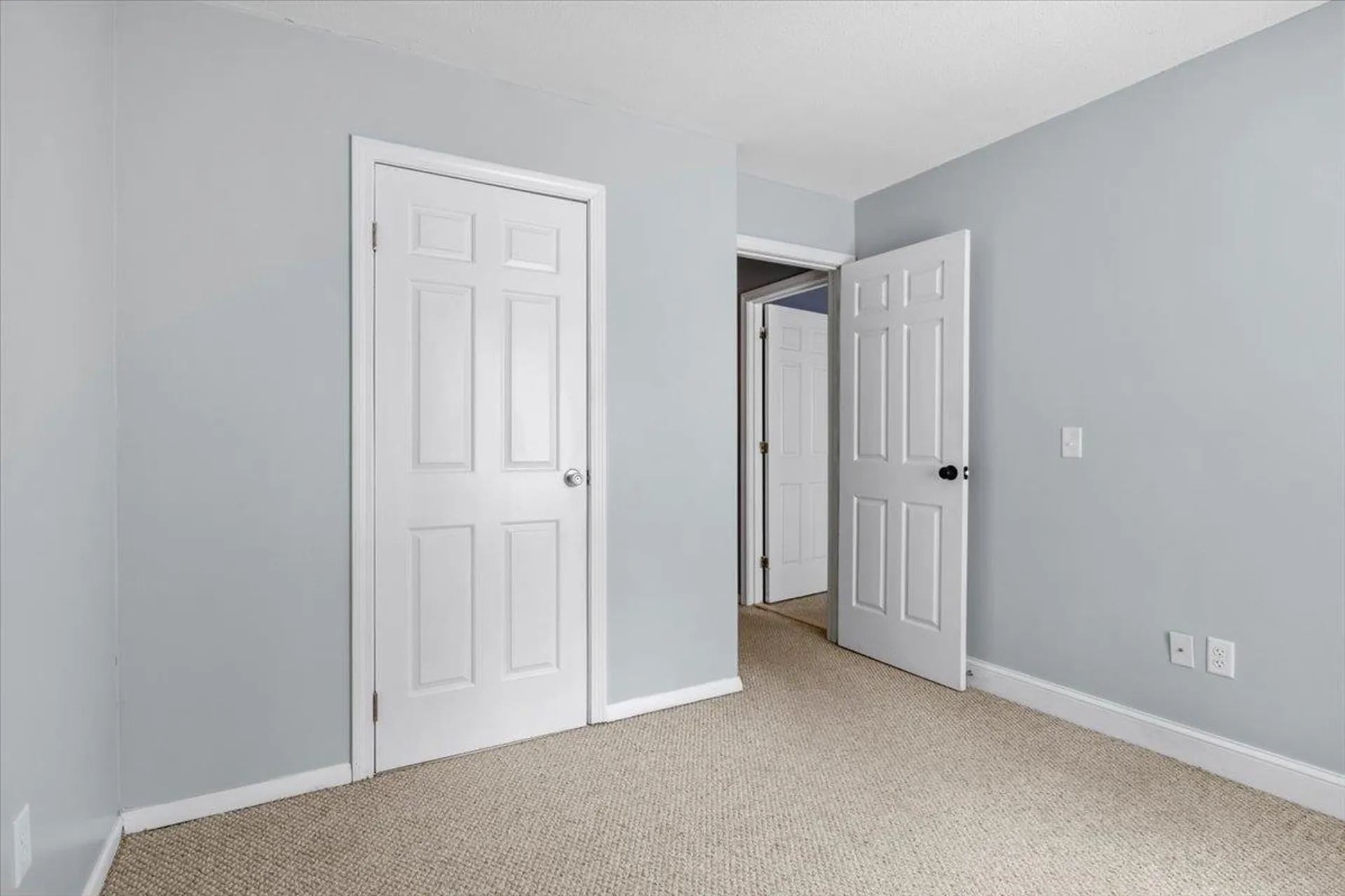 25 Bay Crest Road South Burlington VT 05403