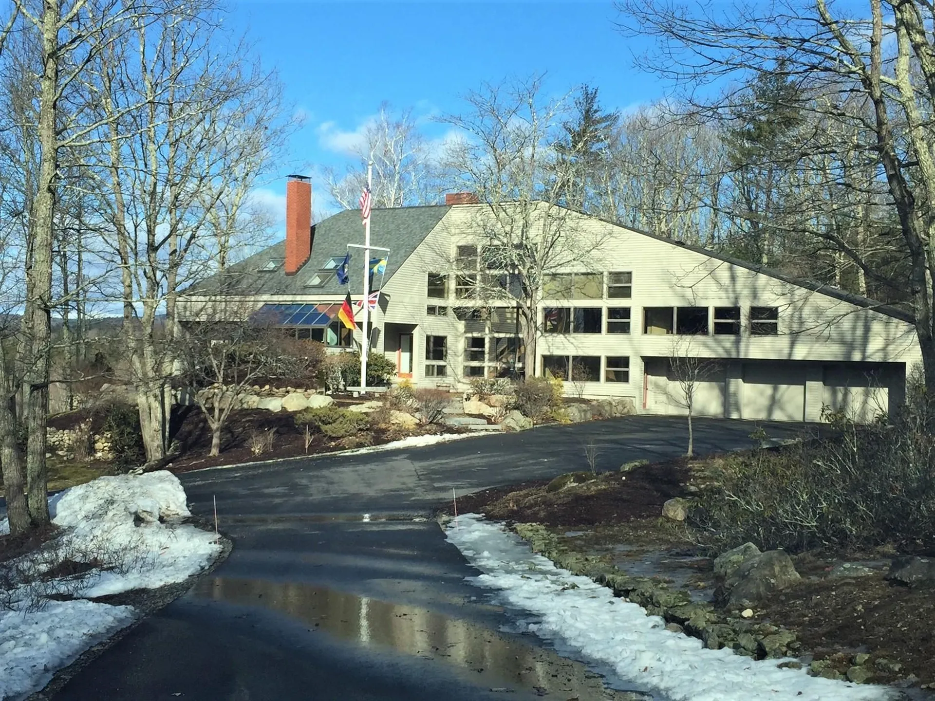 24 Wellesley Drive Bedford NH 03110