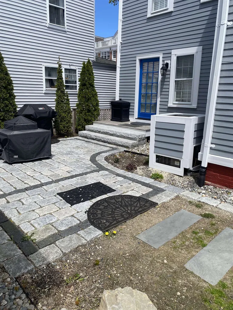 43 Whidden Street Portsmouth NH 03801