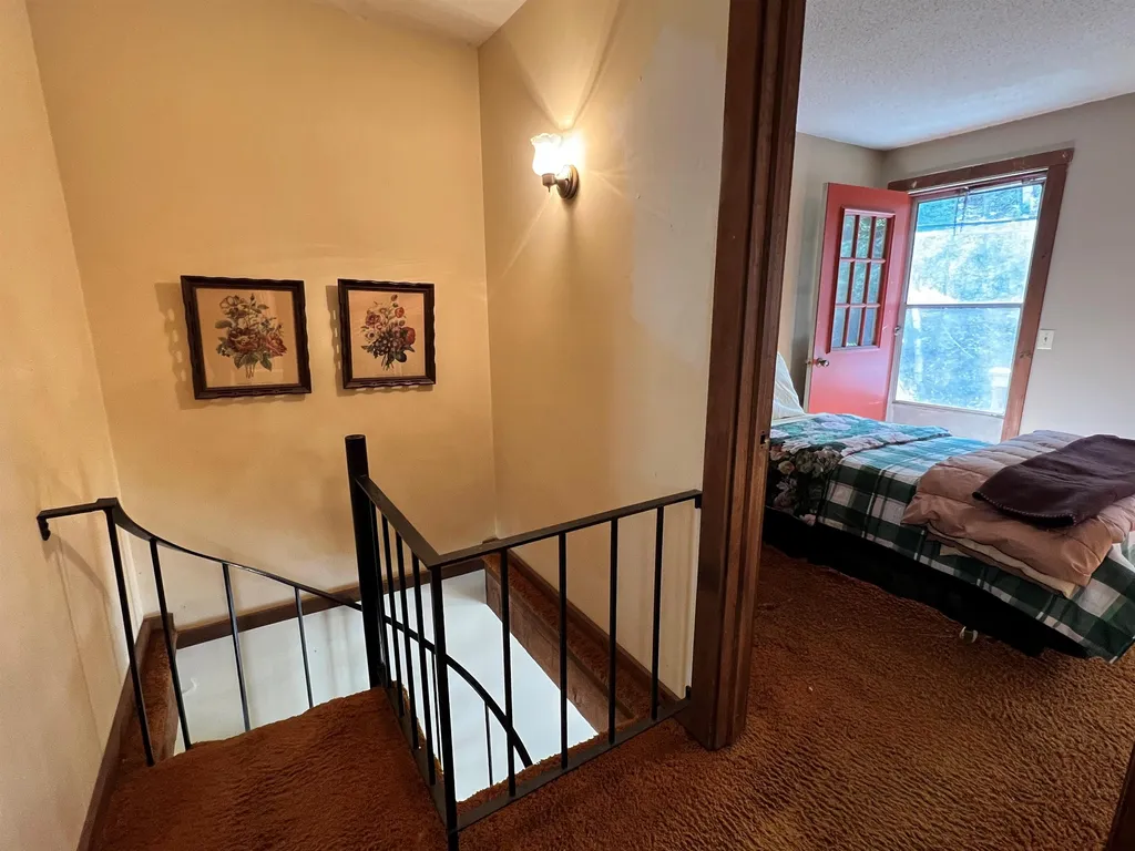 574 Willard Road Hartford VT 05059