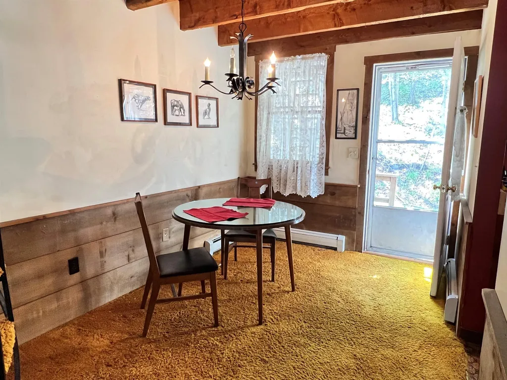 574 Willard Road Hartford VT 05059