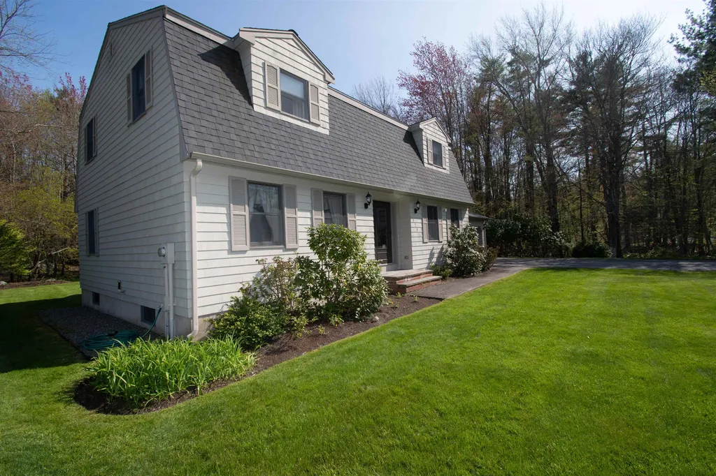 520 Fw Hartford Drive Portsmouth NH 03801