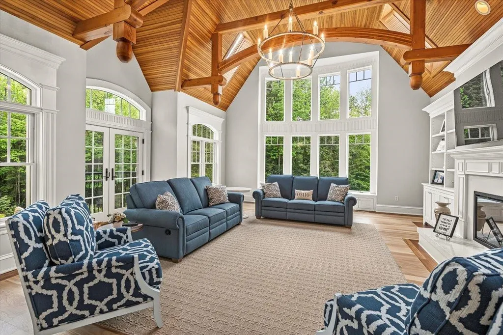1 Willowbrook Court Bedford NH 03110