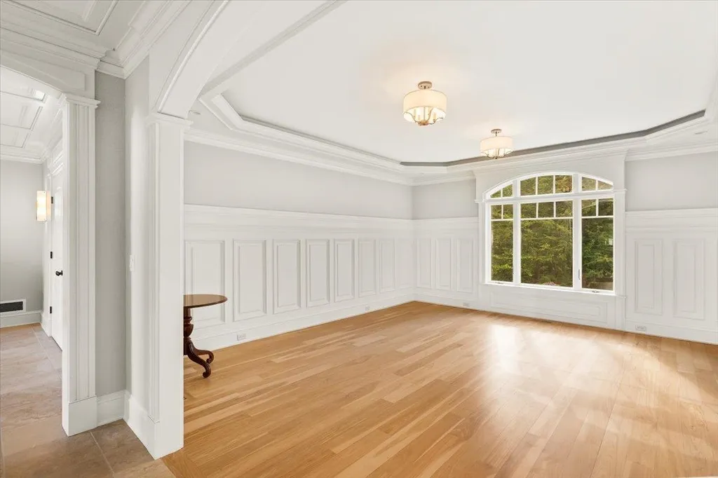 1 Willowbrook Court Bedford NH 03110