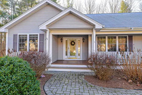 5 Patricia Lane Amherst NH 03031