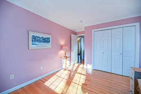 5 Patricia Lane Amherst NH 03031