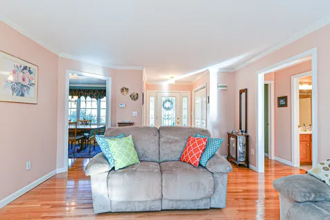 5 Patricia Lane Amherst NH 03031
