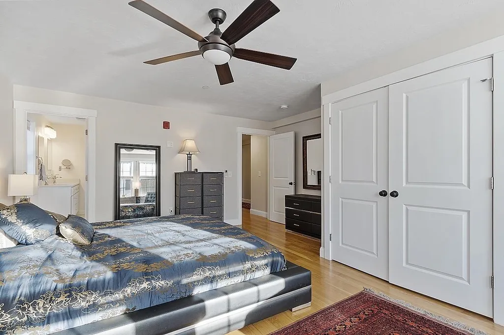 21 Brewster Street Portsmouth NH 03801