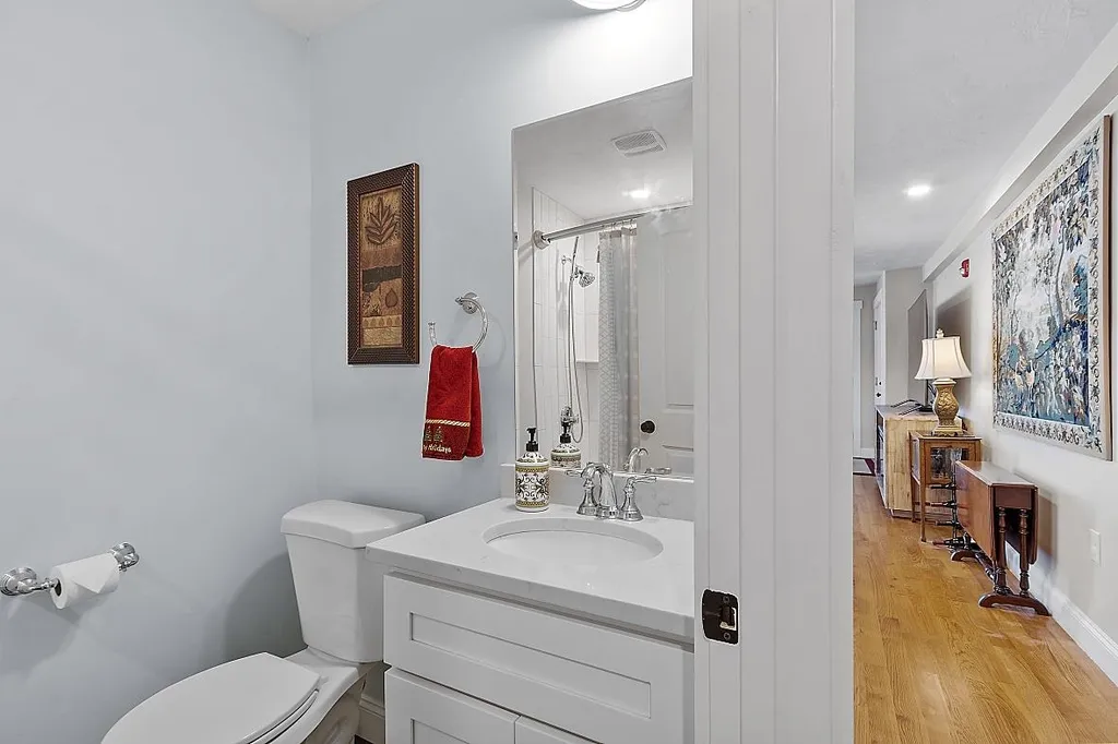 21 Brewster Street Portsmouth NH 03801