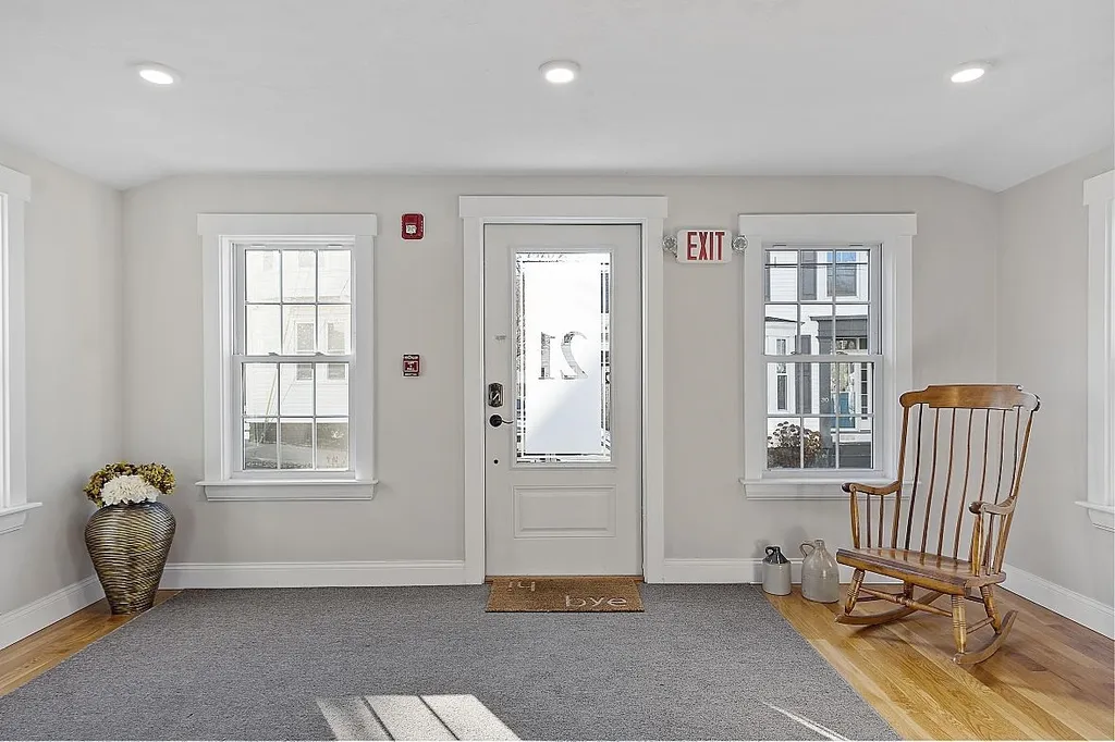 21 Brewster Street Portsmouth NH 03801