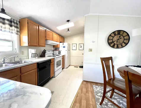 23 Ridgeview Terrace Dalton NH 03598