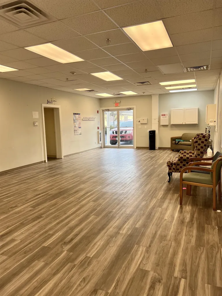 10 Market Place Drive York ME 03909-1680