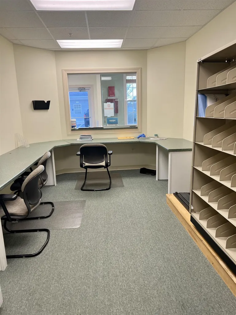10 Market Place Drive York ME 03909-1680