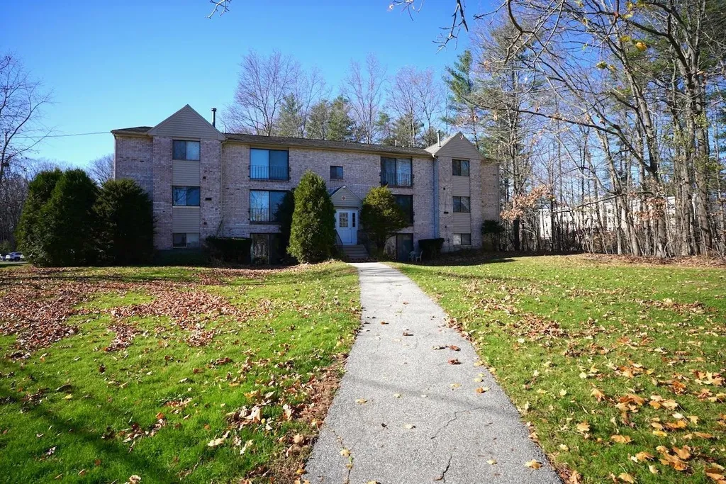 5 Brookside Drive Exeter NH 03833