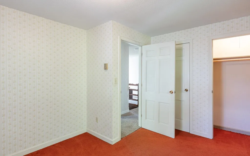 1221 County Road Walpole NH 03608