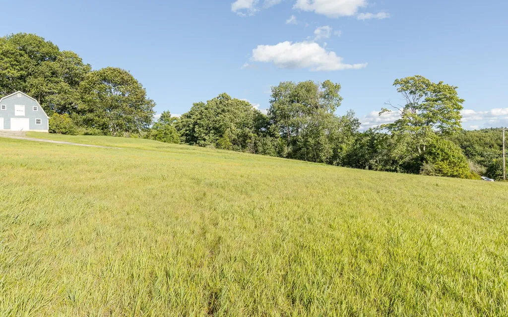 1221 County Road Walpole NH 03608