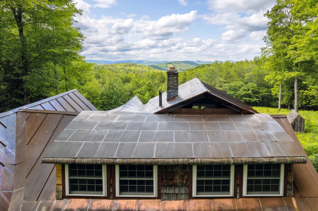 200 Garvin Hill Road Hartland VT 05048