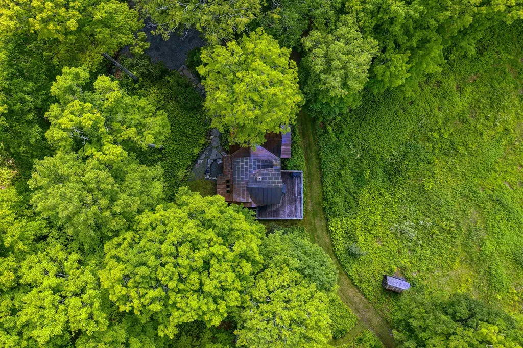 200 Garvin Hill Road Hartland VT 05048