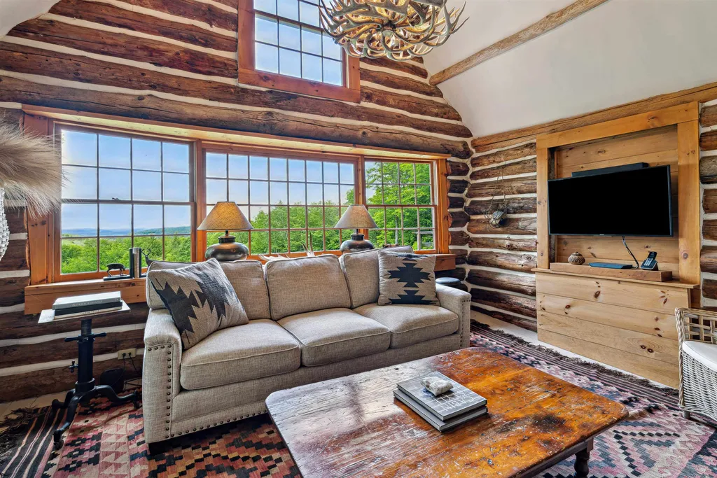 200 Garvin Hill Road Hartland VT 05048