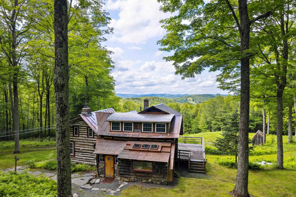 200 Garvin Hill Road Hartland VT 05048