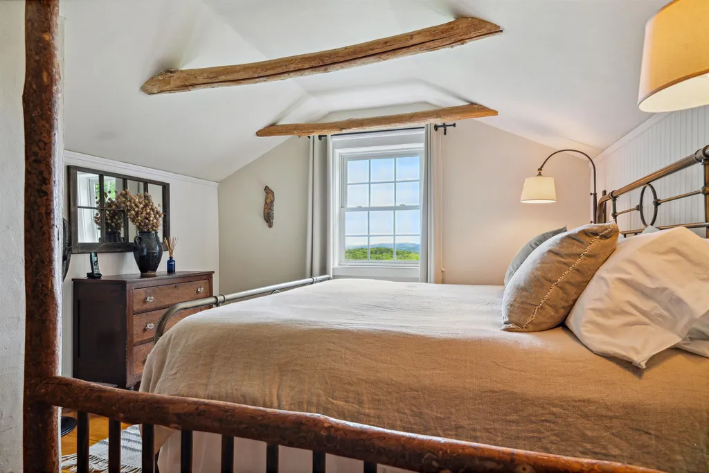 200 Garvin Hill Road Hartland VT 05048