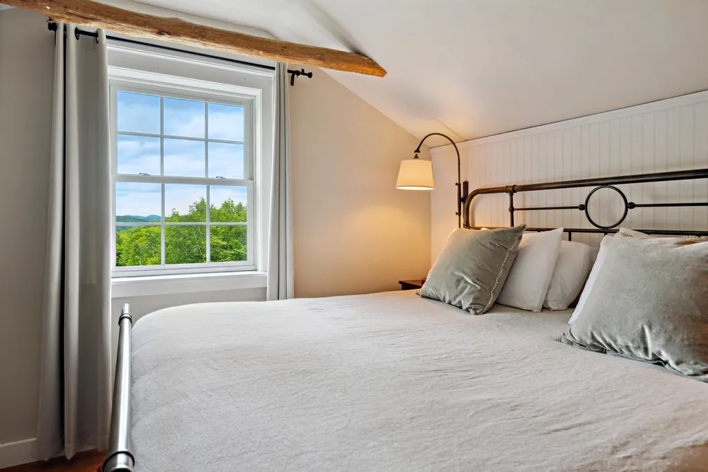 200 Garvin Hill Road Hartland VT 05048