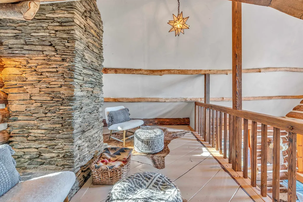200 Garvin Hill Road Hartland VT 05048